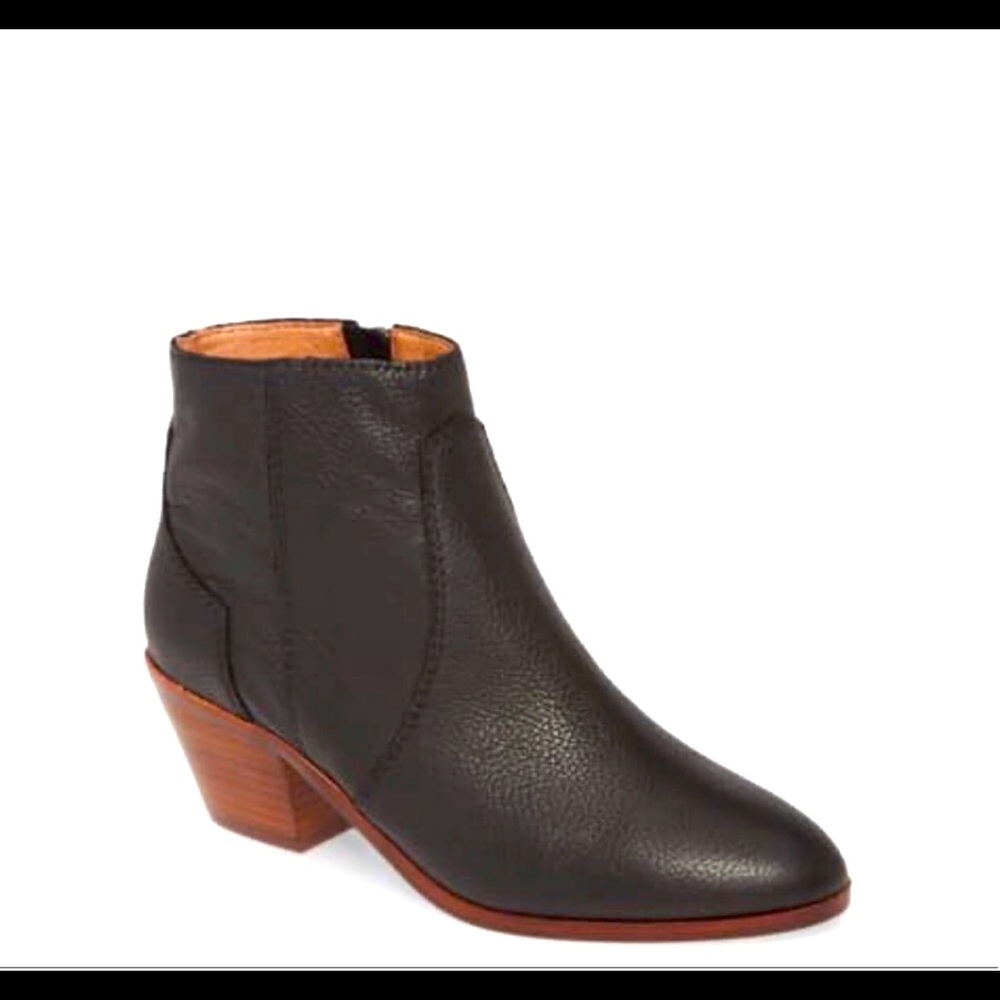 Madewell The Western Leather Boot in True Black
